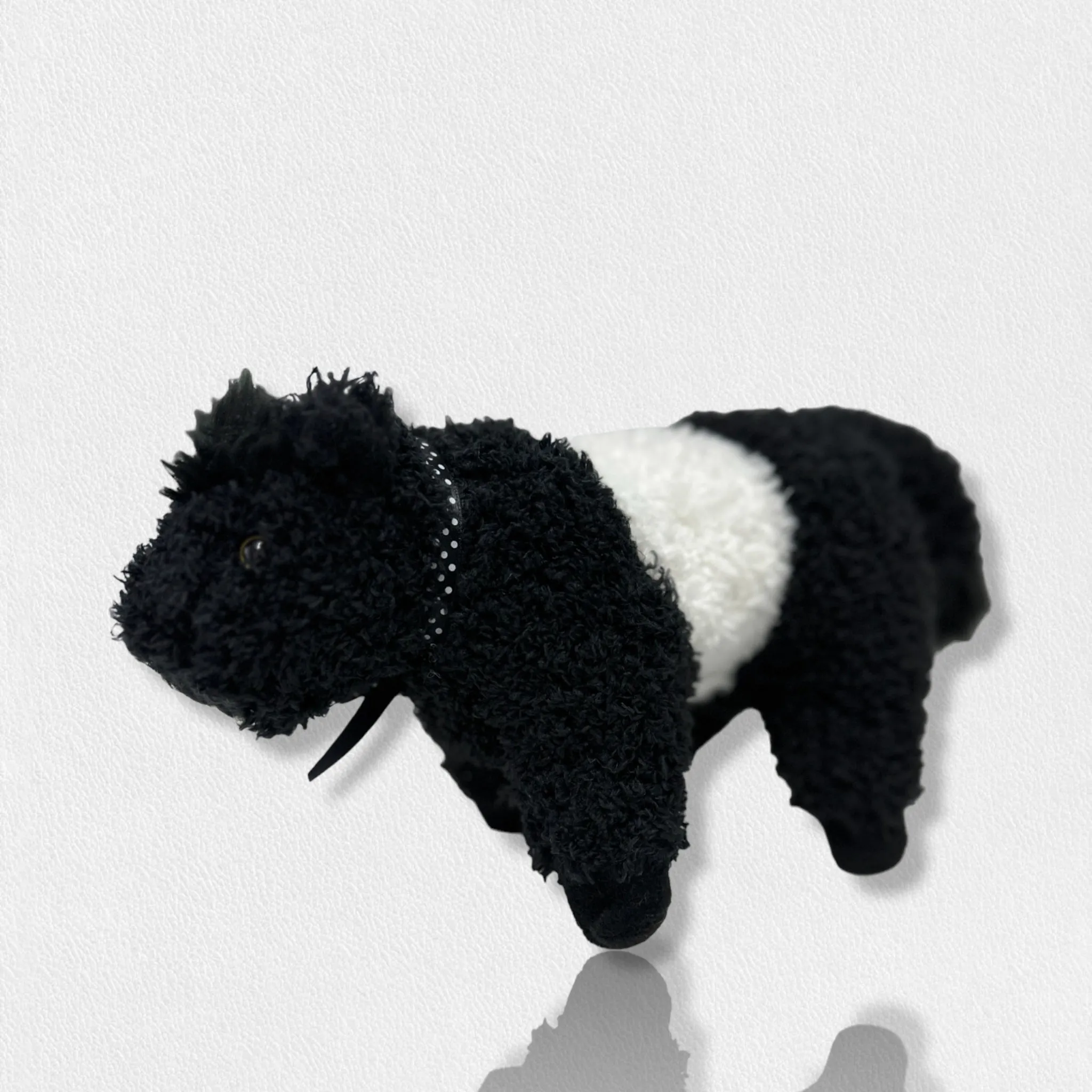 FEARRINGTON SIGNATURE COLLECTION - BELTIE COW PLUSH TOY